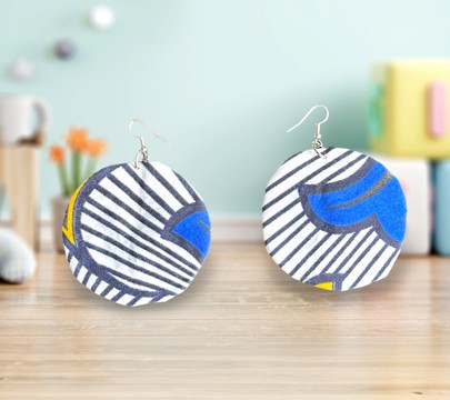 Wax disc earrings
