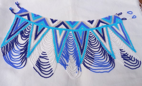 Collier femme africaine/ collier maasaï/ chaîne africaine