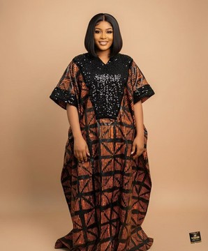 The Amara Sequin-Embellished Adire Silk Boubou