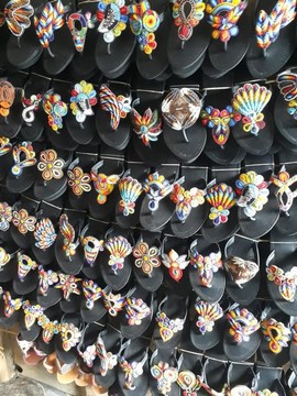 WHOLESALE SANDALS /MASAI SANDALS / WHOLESALE KENYAN SANDALS -MINIMUM 10 PAIRS
