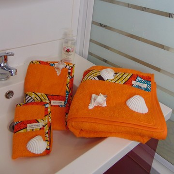 Lot de serviettes et un gant de toilette "Jelani" éponge orange Fait main