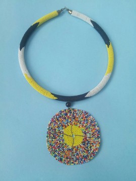 Collier femme africaine / colliers zoulou / collier maasai / chaîne africaine