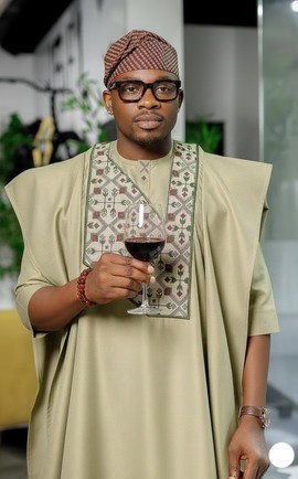 Premium Men’s Agbada Set – Embroidered Traditional African Kaftan with Cap