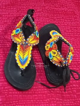 Sandales pour femmes africaines, sandales Massaï, sandales d'été, sandales en cuir perlé, chaussures pour femmes