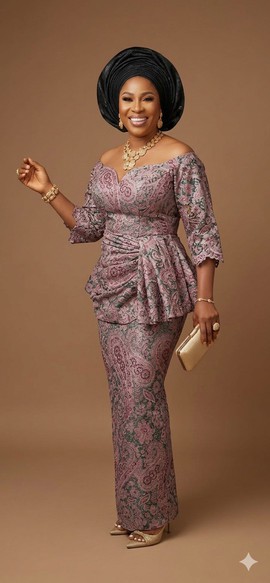 Ensemble péplum en jacquard cachemire mauve et anthracite