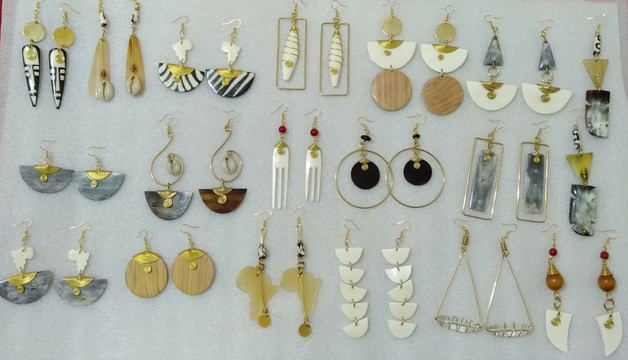 Wholesale earrings, horn earrings, bone earrings, brass earrings