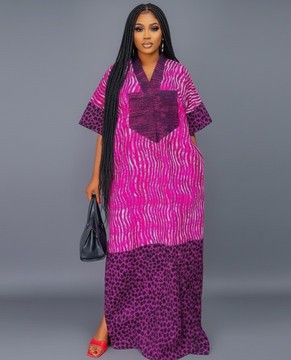 Robe longue tendance rose et violette aux motifs uniques
