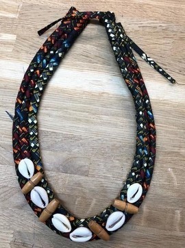NECKLACE IN WAX YAOVI