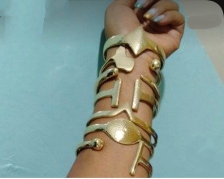 Brass bracelets, adjustable bracelets,7 bracelets,brass jewellery.