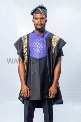 Agbada Outfit with embroidery and silk lining mix , Traditional African wear
