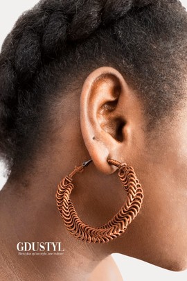 Brown twisted hoop