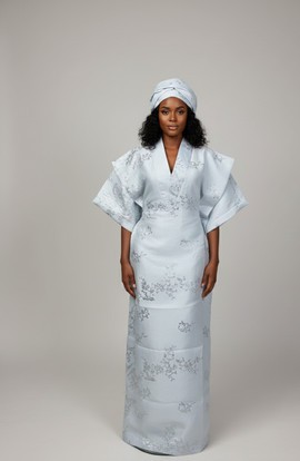 Elegant White Damask Maxi Dress with Headwrap – African Traditional Outfit