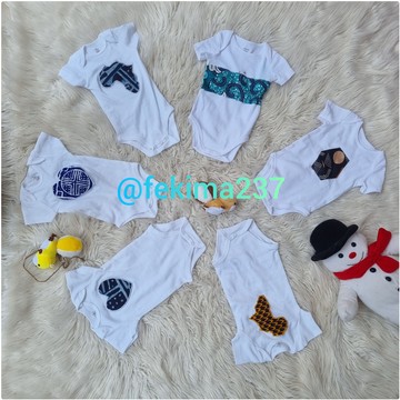 Newborn Gift Set - 6 Baby Bodysuits