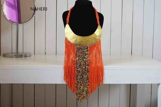 Collier de perles africaines | Col tribal orange avec laiton