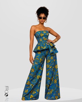 Gorgeous wide-leg pants and bustier top set
