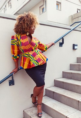 Basque-style top in Kente wax print, libaya