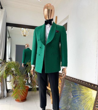 A grass green double breasted shawl lapel floral pattern jacquard blazer suit