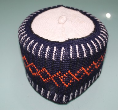 Casquette traditionnelle, Kufi, casquette Mallam, casquette Fulani, Fula