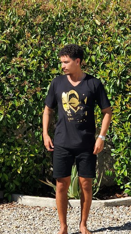 T shirt Africa boy face