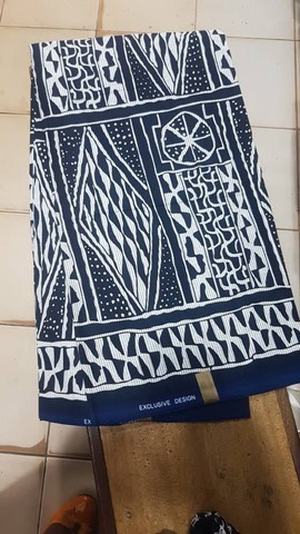 Tissu pagne Ndop Bamiléké du Cameroun en coton 6 yards