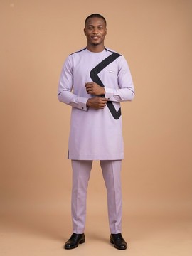 Costume sénateur exécutif lilas pour homme avec écusson graphique noir audacieux