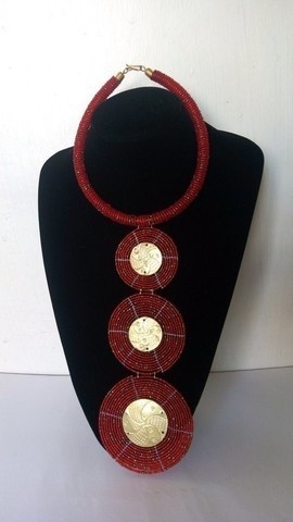 Collier avec pendentif en perles africaines, bijoux africains, cadeau de Noël pour maman, collier tribal romantique