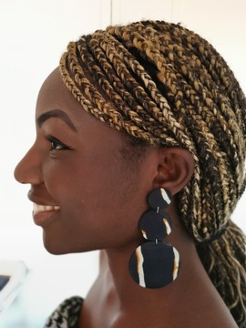 3-tier black wax earrings