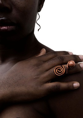 Copper Spiral Ring - Brown Glitter Bead