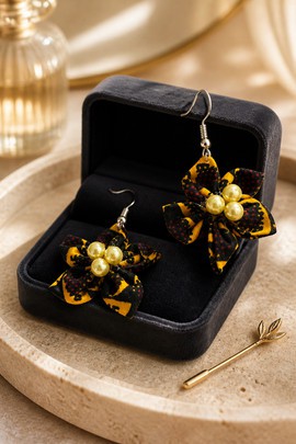 earring