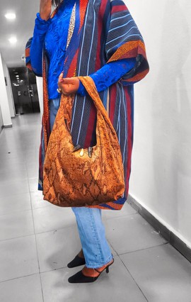 Tucana Elegant Woman Hobo Bag For Beautiful Days/Work/Travel