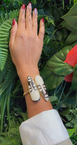 Bronze &amp; bone cuff bracelet “New Rwanda”