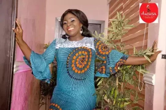 Aiesosa Ankara Fashion| Ankara Gown| Gifts For Her| Ankara Middle length dress| Ankara