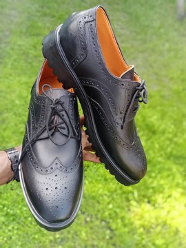 CHAUSSURE BROGUE DE LUXE