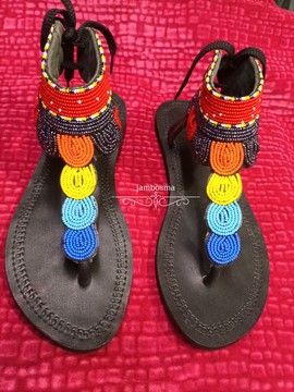 Sandales pour femmes africaines, sandales Massaï, sandales d'été, sandales en cuir perlé, chaussures pour femmes