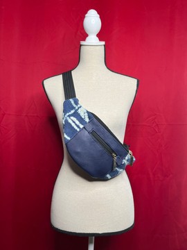 Sac banane en véritable Ndop tissé et 100% cuir