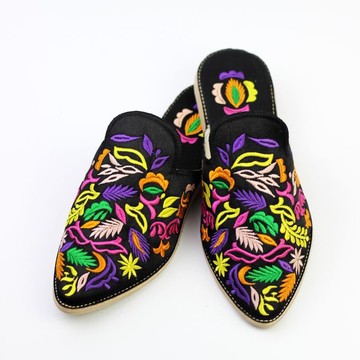 Babouche en cuir original fait main