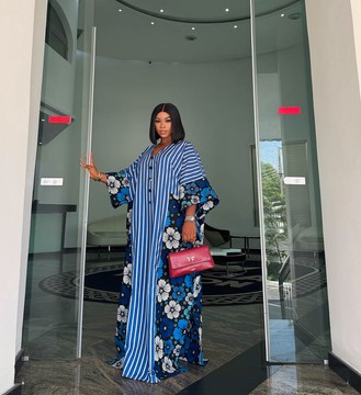 Robe boubou bleue en Ankara / robe boubou du Nigeria, robe maxi africaine