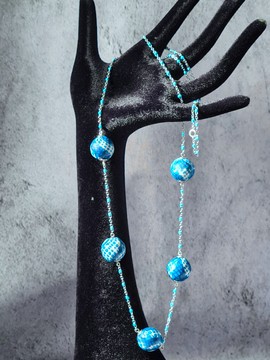 OSHUN 1 NDOP TURQOISE necklace in WAX fabric-loincloth beads
