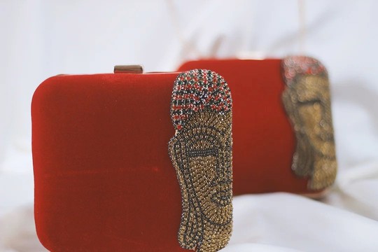 Crystallized Queen Clutch