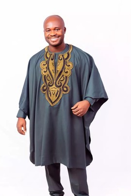 Hommes vêtements africains/hommes haut et bas africains/hommes mariages africains porter/hommes caftan africain porter