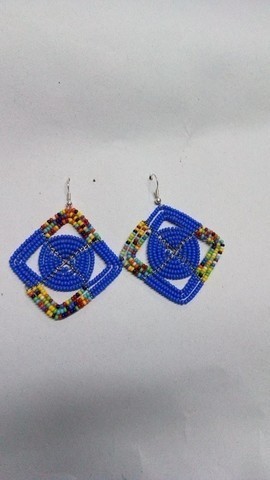 Boucles d'oreilles de perles africaines avec glands, boucles d'oreilles à franges, boucles d'oreilles élégantes, boucles d'oreilles colorées, boucles d'oreilles Boho