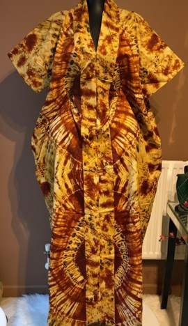 earthy tones kimono dress with intricate pattern for a unique style