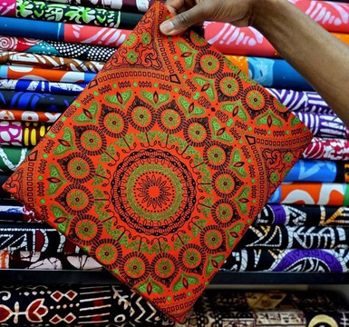 CRAFTERS FABRIC- TM0569