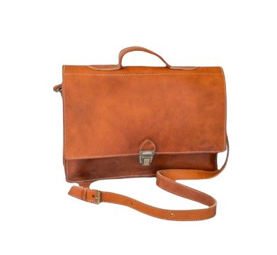 Satchel in real black handmade leather of very good quality