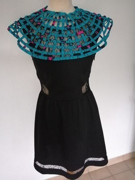 Cloak necklace