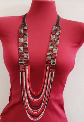 Inaya necklace