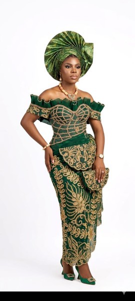 Classy lace design suitable for weddings and Owambe