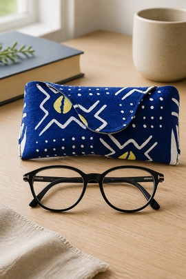 * Handmade glasses case – African style