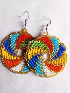 Round earrings, beaded earrings,Maasai earrings,masai earrings, statement earrings, African earrings