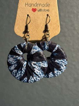 YEMOJA NDOP / TOGUH BLUE necklace in WAX fabric-loincloth beads